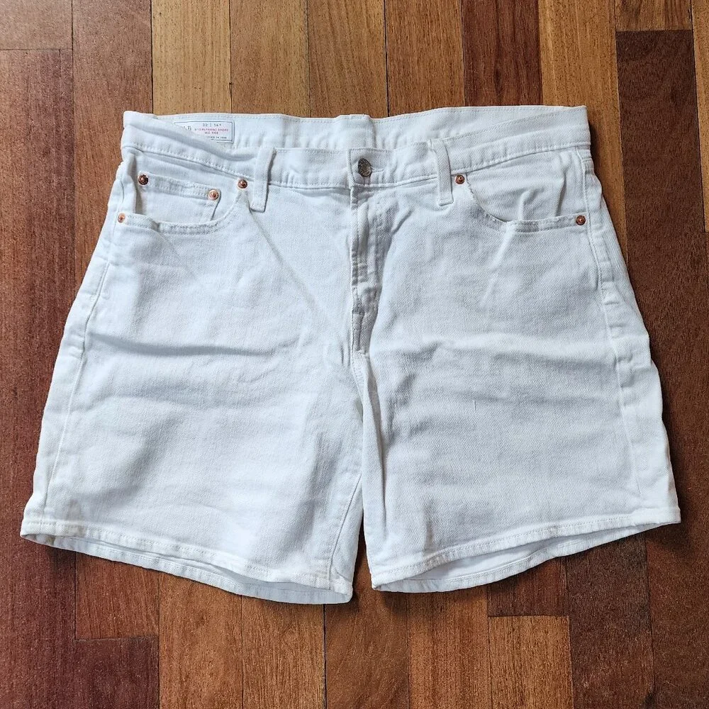 GAP White Denim 5